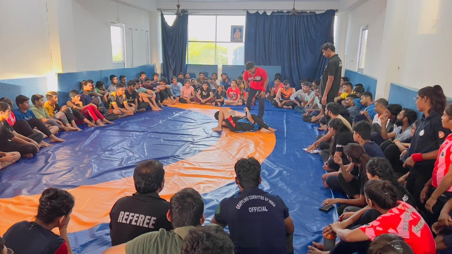 Referee workshop session in progress